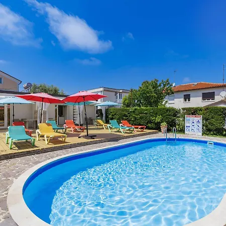 Nika-10 By Interhome *