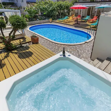 شقة Nika-10 By Interhome