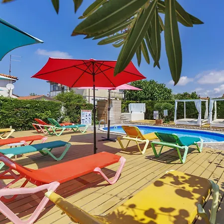 Nika-10 By Interhome Apartamento