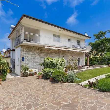 Nika-10 By Interhome Apartamento *