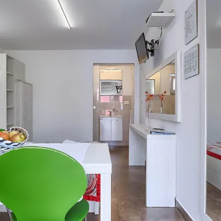 Nika-10 By Interhome *